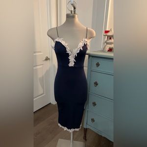 Body on dress 👗